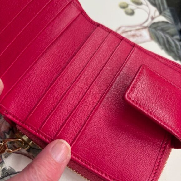 YSL ZIP-AROUND WALLET - PRISTINE! - Picture 5 of 16